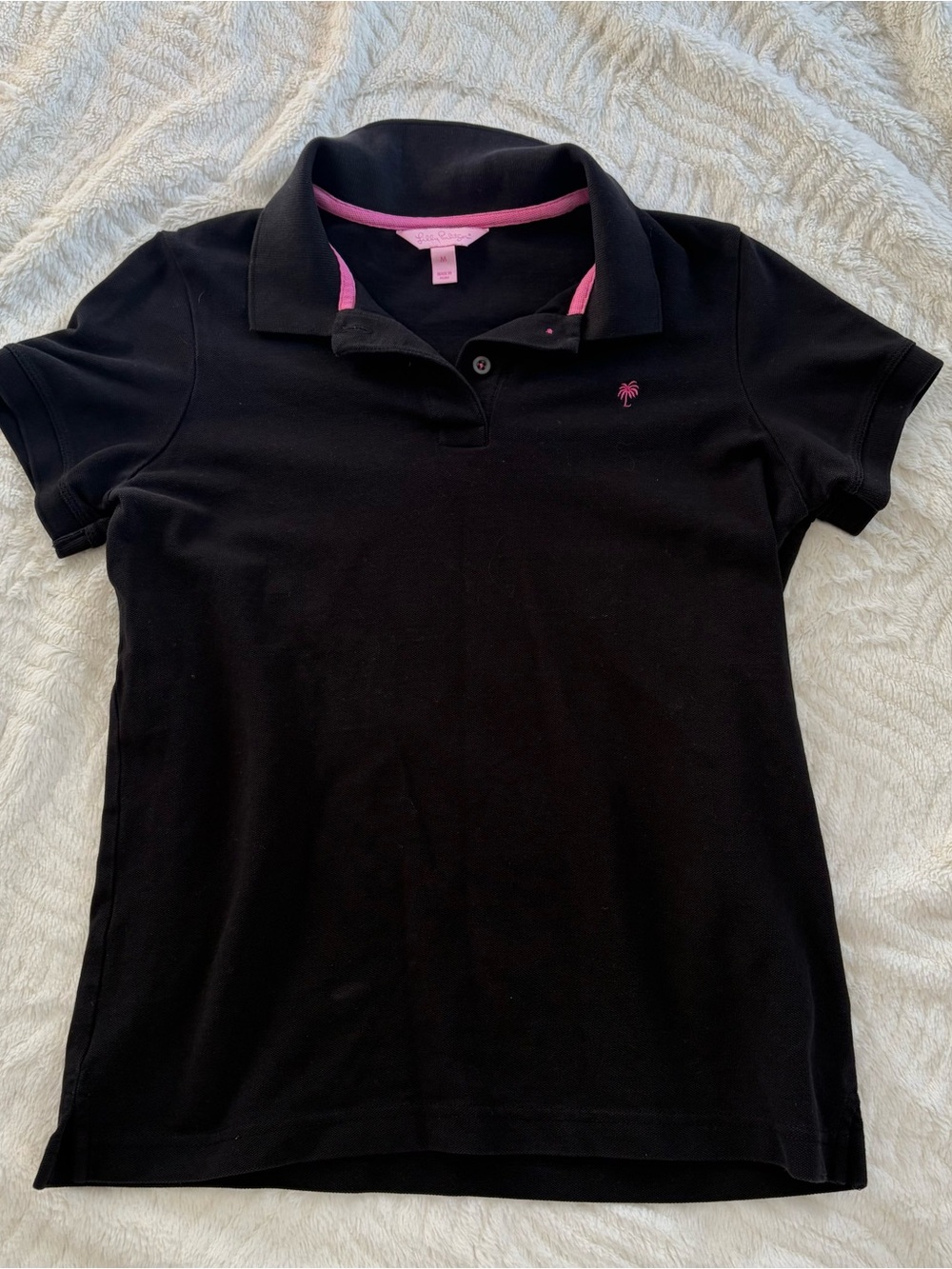 Lilly Pulitzer Black Button-Down Polo with Pink Palm Logo Size Medium - Picture 2 of 7